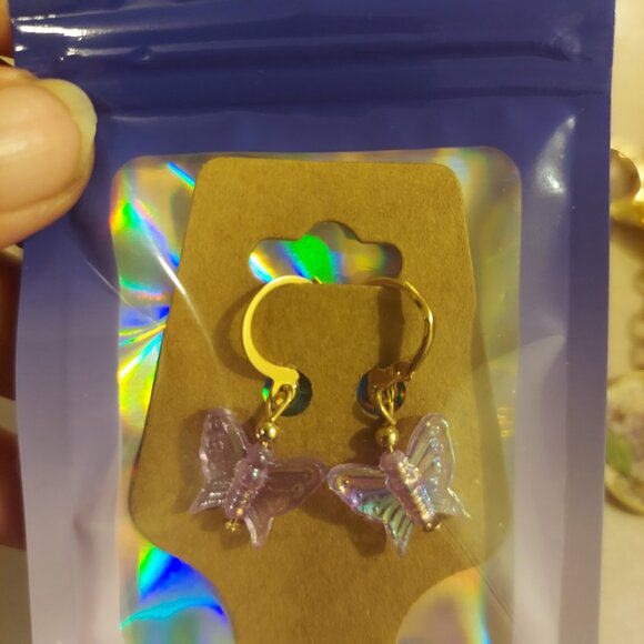 Earrings and Keychain Bundle - Picture 2 of 3